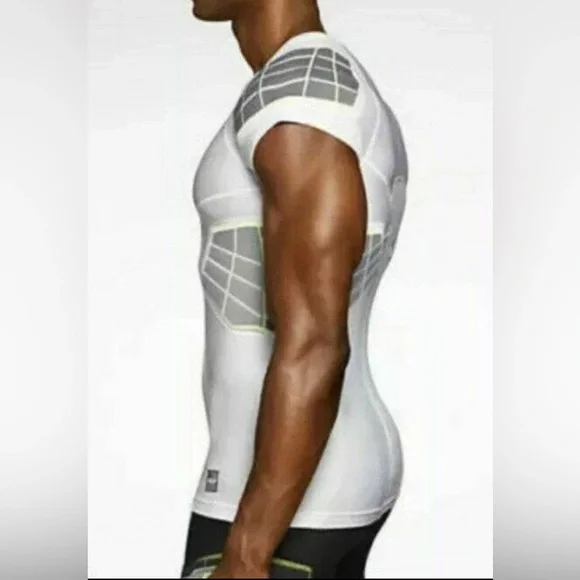 NWT NIKE Pro Combat Hyperstrong Football Base Layer - Picture 2 of 16
